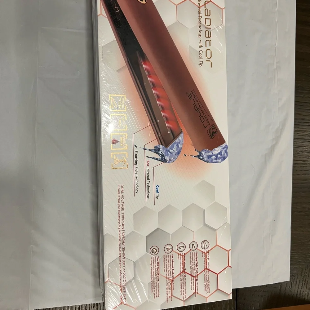 Royale Gladiator Hair Straightener in Rose Gold